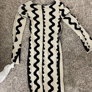 Black and Cream Bodycon Long Sleeve Cocktail Dress